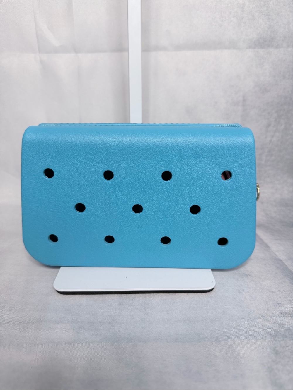 🩵 Light Blue Crossbody Bag for Everyday Wear